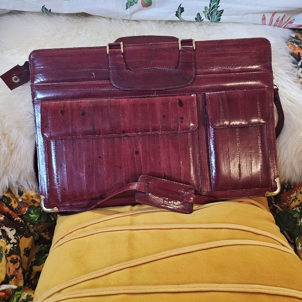 Vintage Elegant Burgundy Eel Skin Leather Briefcase